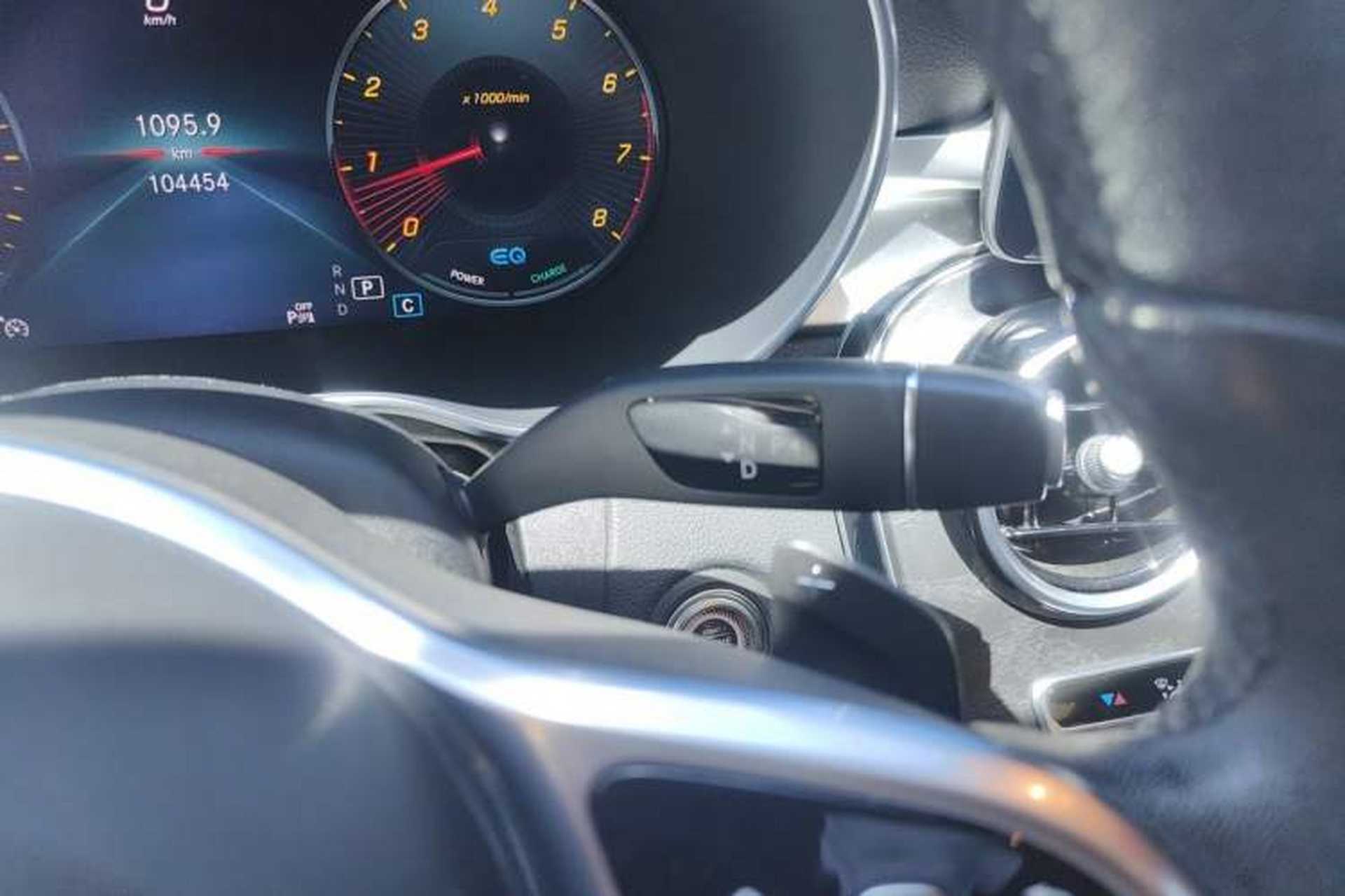 Used Mercedes-Benz C-Class 2019 Restyled C 260 L Sport Edition Gear Lever