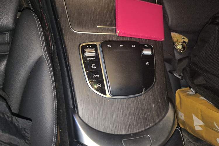 Used Mercedes-Benz C-Class 2019 Updated C 260 L Gear Lever