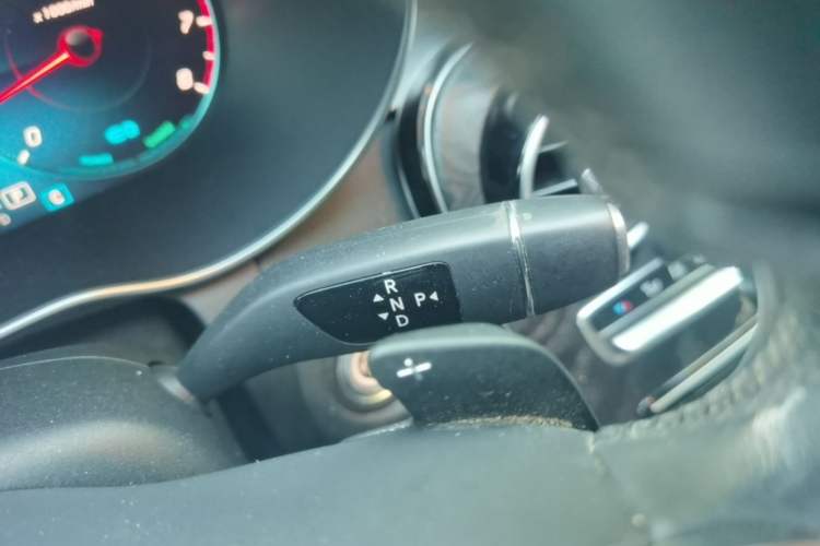 Used Mercedes-Benz C-Class 2019 C 260 L Sport Edition Gear Lever