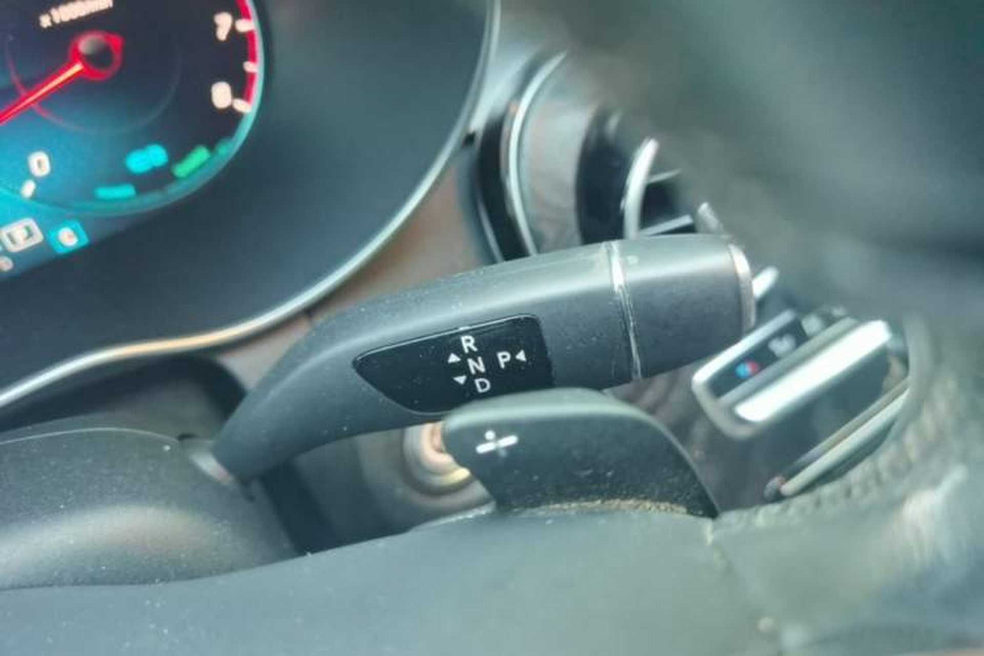 Used Mercedes-Benz C-Class 2019 C 260 L Sport Edition Gear Lever
