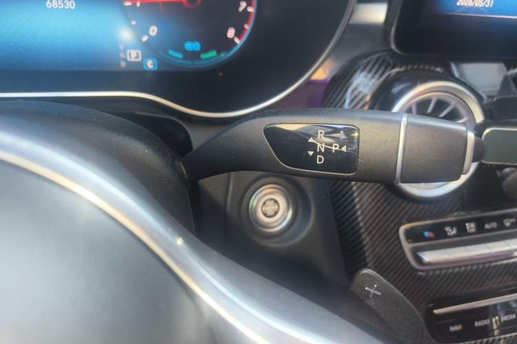 Used Mercedes-Benz C-Class 2019 Restyled C 260 L Sport Edition Gear Lever