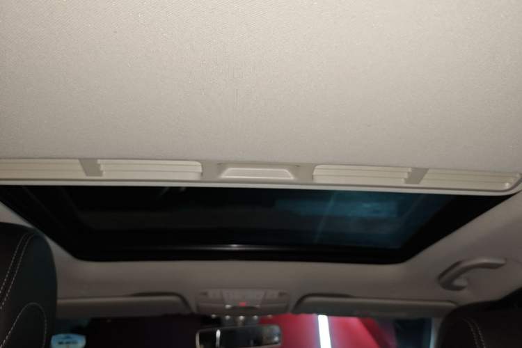 Used Mercedes-Benz C-Class 2019 C 180 L Fashion Edition Sport Version Headliner