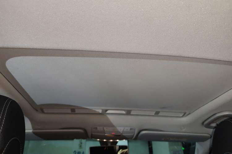 Used Mercedes-Benz C-Class 2019 C 180 L Fashion Edition Sport Version Headliner