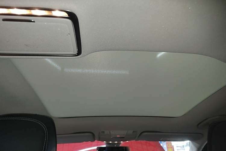 Used Mercedes-Benz C-Class 2019 Restyled C 260 L Sport Edition Headliner