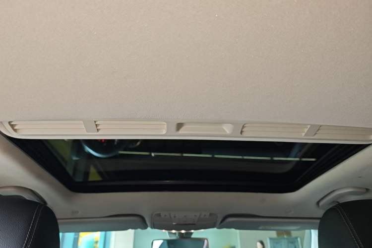 Used Mercedes-Benz C-Class 2019 C 180 L Fashion Edition Sport Version Headliner
