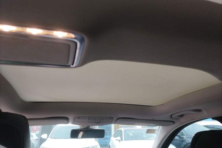 Used Mercedes-Benz C-Class 2019 Restyled C 260 L Sport Edition Headliner