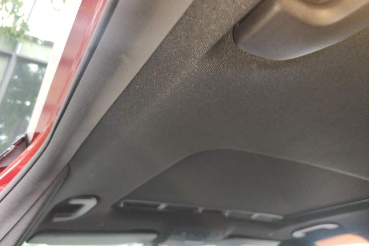 Used Mercedes-Benz C-Class 2019 C 260 Sport Edition Headliner