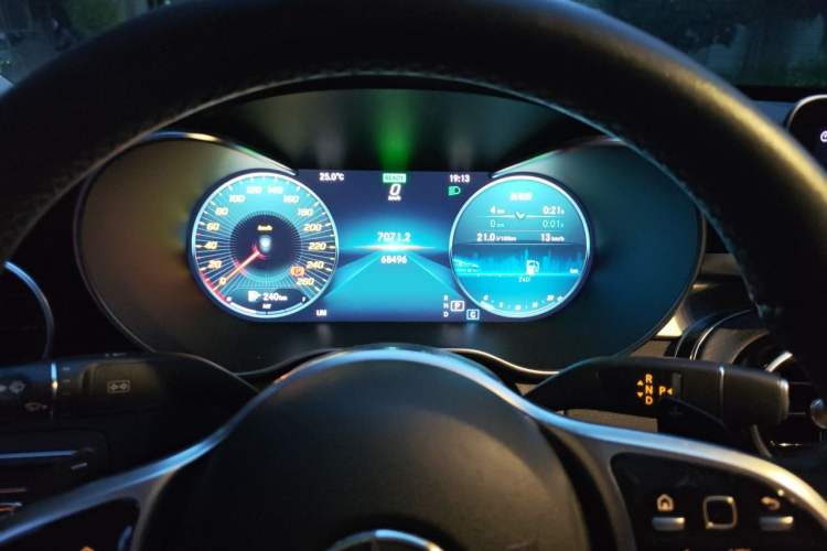 Used Mercedes-Benz C-Class 2019 Restyled C 260 L Sport Edition Instrument Cluster