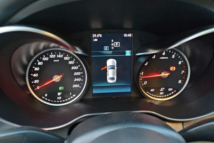 Used Mercedes-Benz C-Class 2019 C 180 L Fashion Edition Sport Version Instrument Cluster