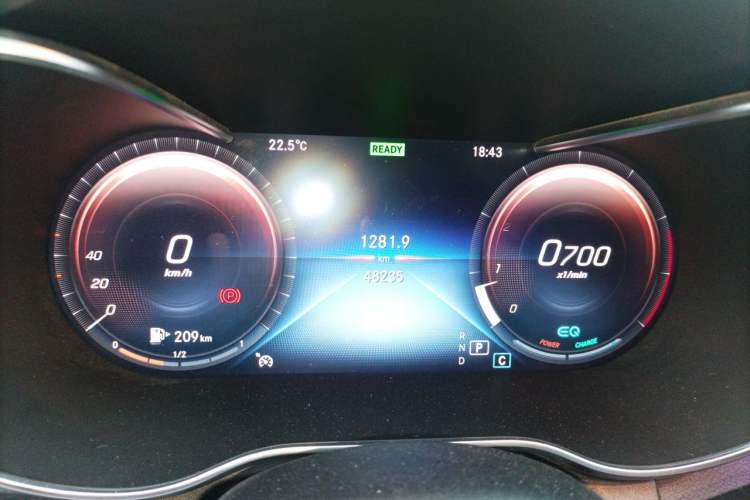 Used Mercedes-Benz C-Class 2019 C 260 L Sport Edition Instrument Cluster