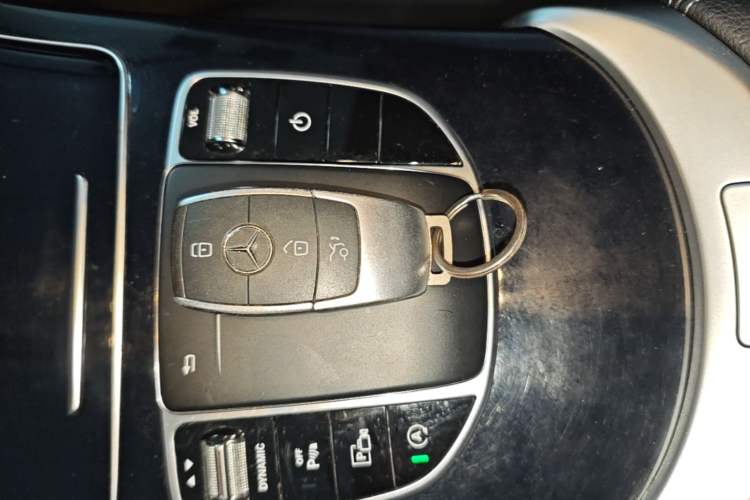 Used Mercedes-Benz C-Class 2019 C 260 Sport Edition Interior 1