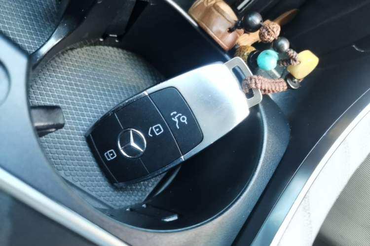 Used Mercedes-Benz C-Class 2019 C 260 L Sport Edition Interior 1