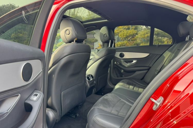 Used Mercedes-Benz C-Class 2019 C 260 Sport Edition Interior 2