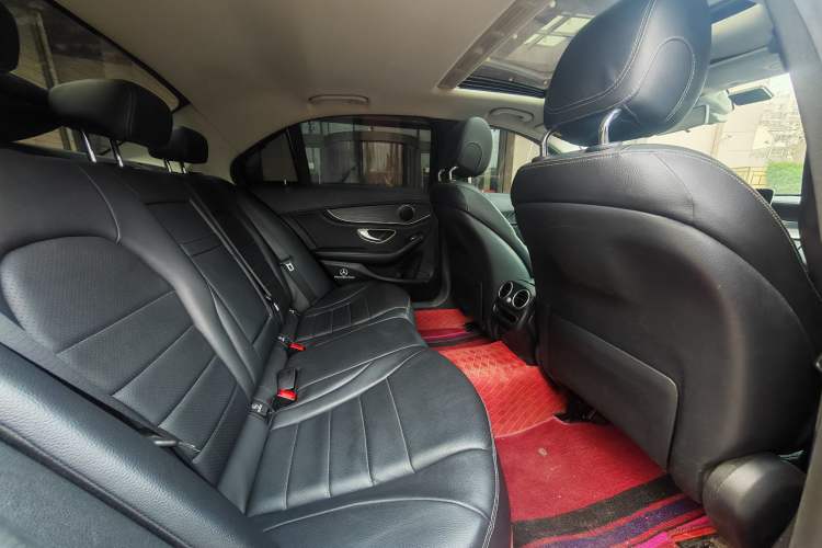 Used Mercedes-Benz C-Class 2019 C 180 L Fashion Edition Sport Version Interior 2