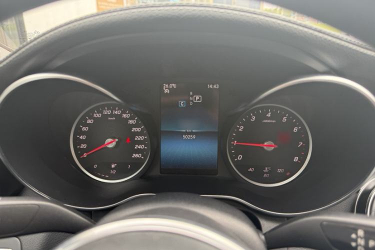 Used Mercedes-Benz C-Class 2019 C 180 L Fashion Edition Sport Version Interior 2