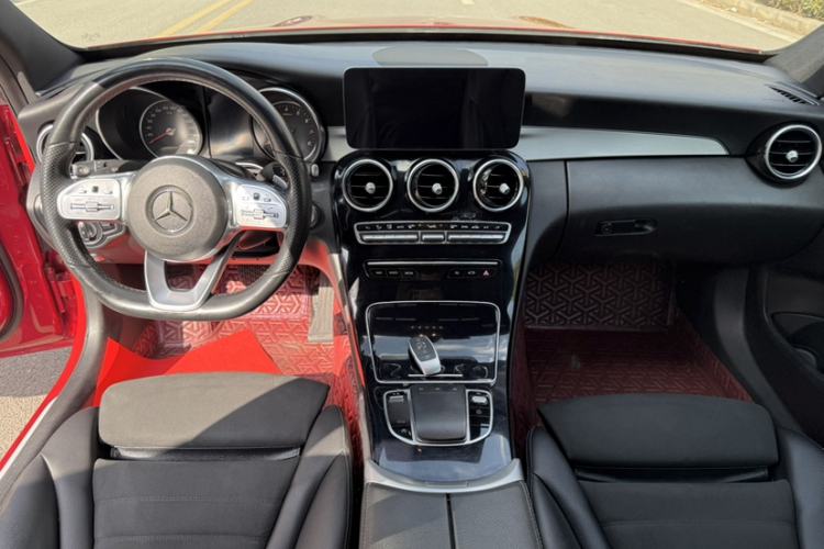 Used Mercedes-Benz C-Class 2019 C 260 Sport Edition Interior 3
