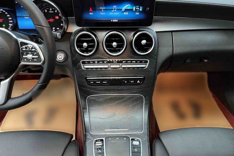 Used Mercedes-Benz C-Class 2019 C 180 L Fashion Edition Sport Version Interior 3