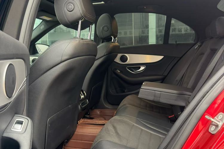 Used Mercedes-Benz C-Class 2019 C 260 Sport Edition Interior 3