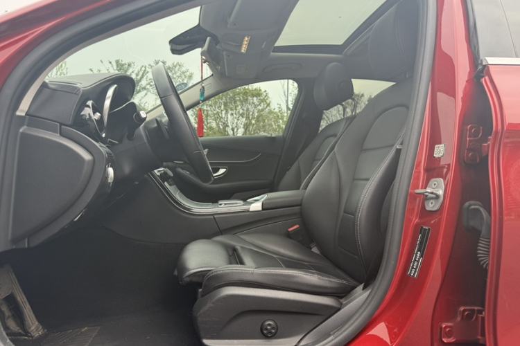 Used Mercedes-Benz C-Class 2019 C 180 L Fashion Edition Sport Version Interior 3