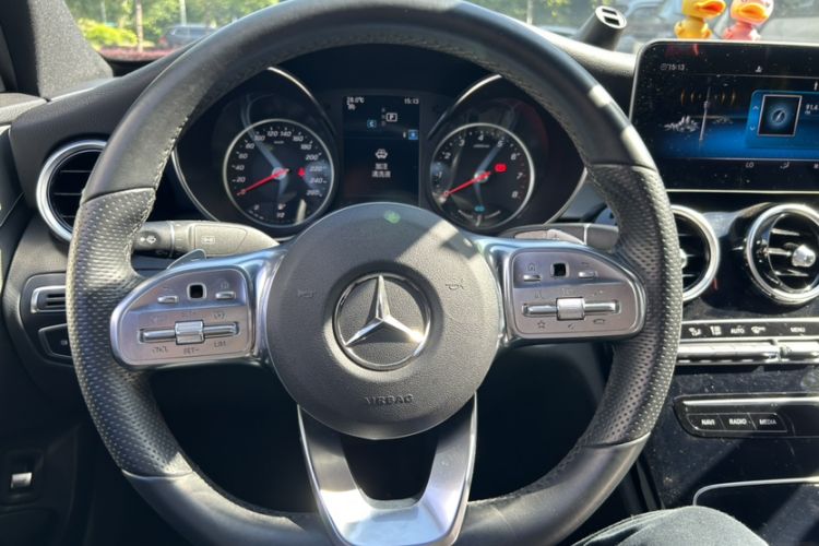 Used Mercedes-Benz C-Class 2019 C 260 Sport Edition Interior 4