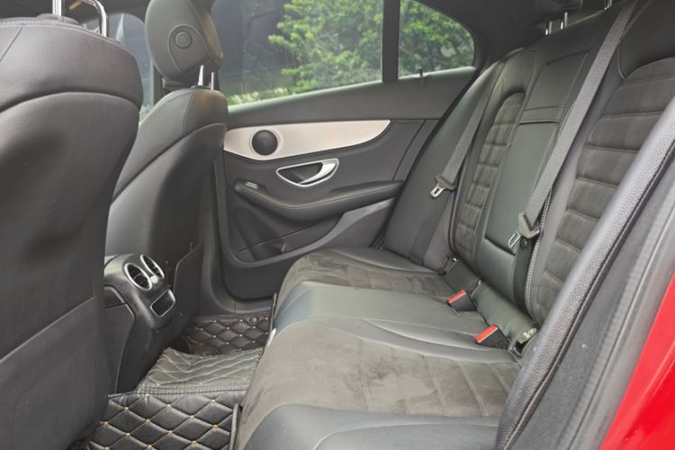 Used Mercedes-Benz C-Class 2019 C 260 Sport Edition Interior 6