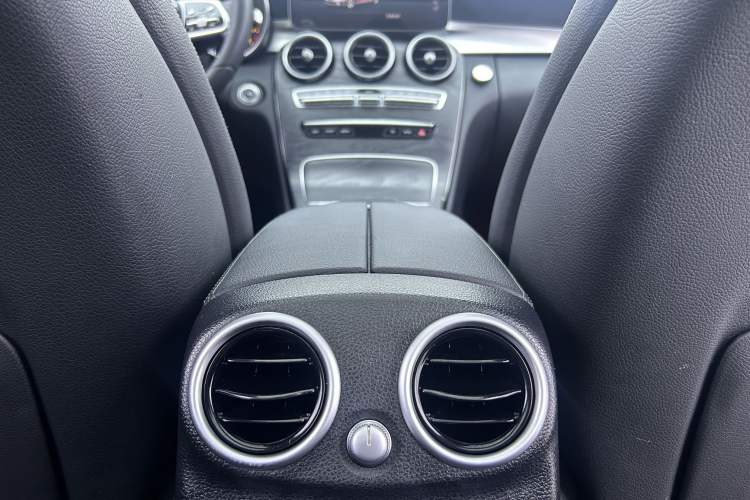 Used Mercedes-Benz C-Class 2019 Restyled C 260 L Sport Edition Interior 6