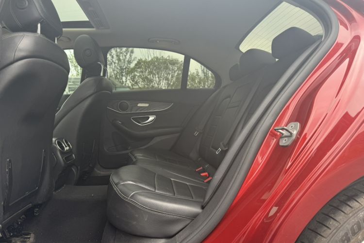 Used Mercedes-Benz C-Class 2019 C 180 L Fashion Edition Sport Version Interior 7