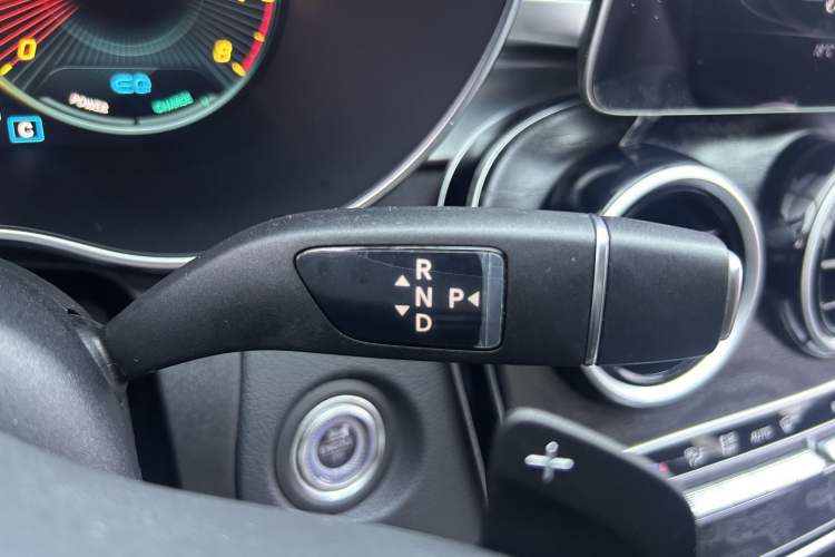 Used Mercedes-Benz C-Class 2019 Restyled C 260 L Sport Edition Interior 9