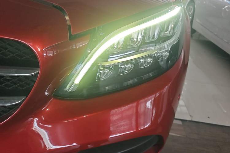 Used Mercedes-Benz C-Class 2019 C 260 Sport Edition Left Front Headlight