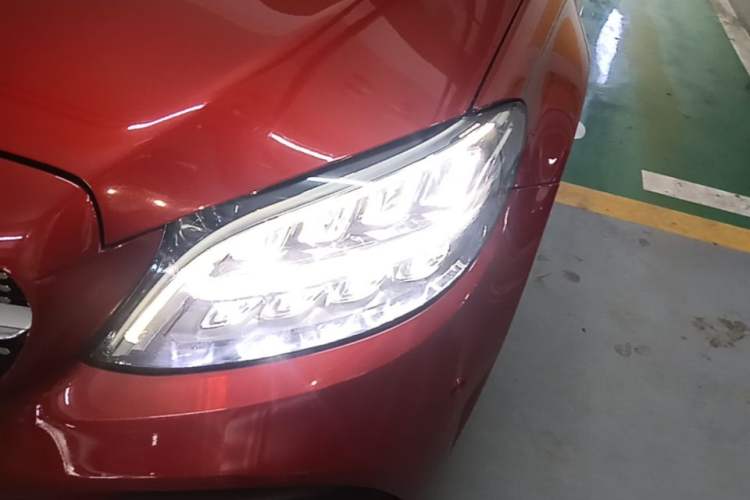 Used Mercedes-Benz C-Class 2019 C 180 L Fashion Edition Sport Version Left Front Headlight