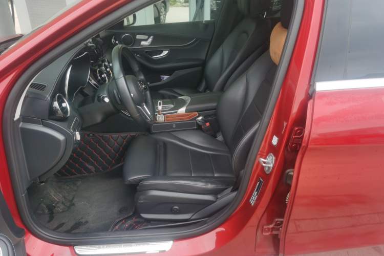Used Mercedes-Benz C-Class 2019 Restyled C 260 L Sport Edition Left Front Seat
