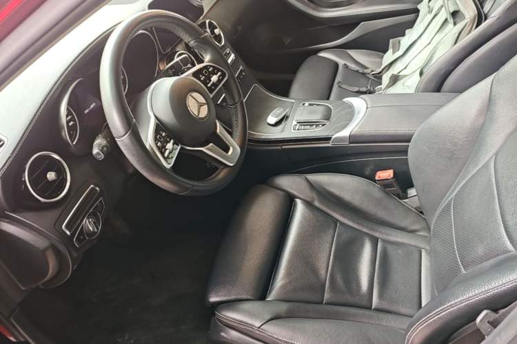 Used Mercedes-Benz C-Class 2019 C 180 L Fashion Edition Sport Version Left Front Seat