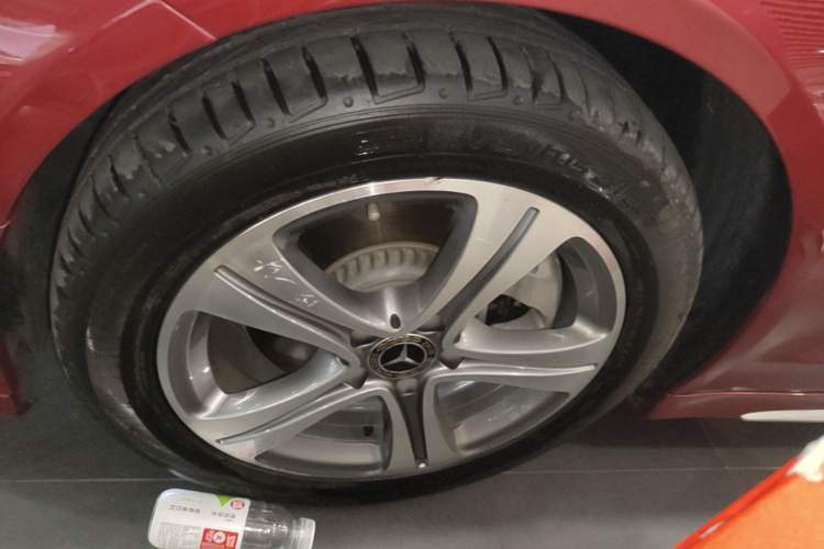 Used Mercedes-Benz C-Class 2019 Restyled C 260 L Sport Edition Left Front Wheel Hub