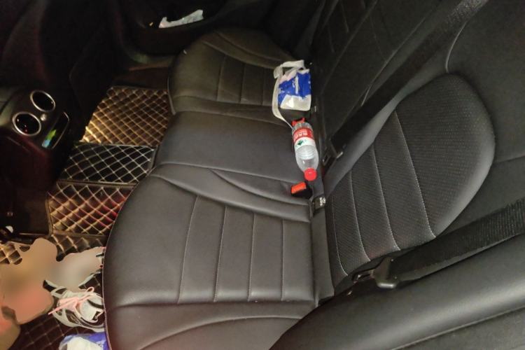 Used Mercedes-Benz C-Class 2019 C 180 L Fashion Edition Sport Version Left Rear Seat