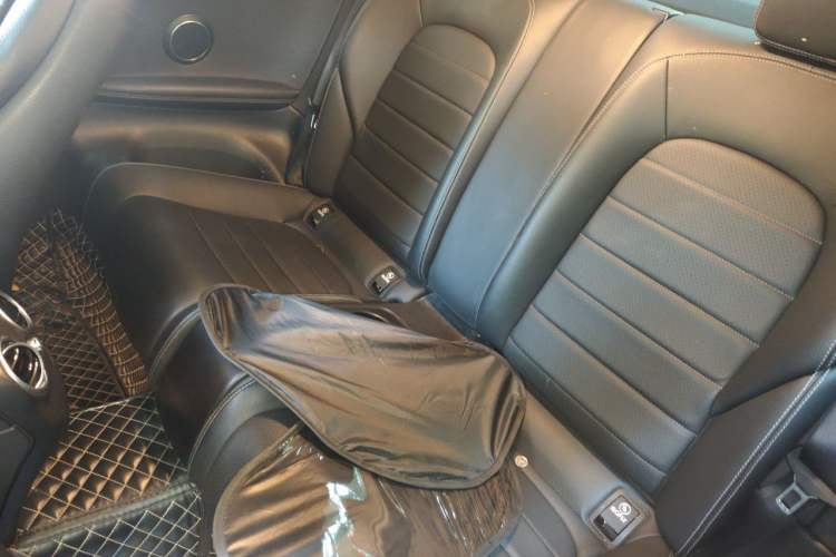 Used Mercedes-Benz C-Class 2019 C 260 Coupe Left Rear Seat