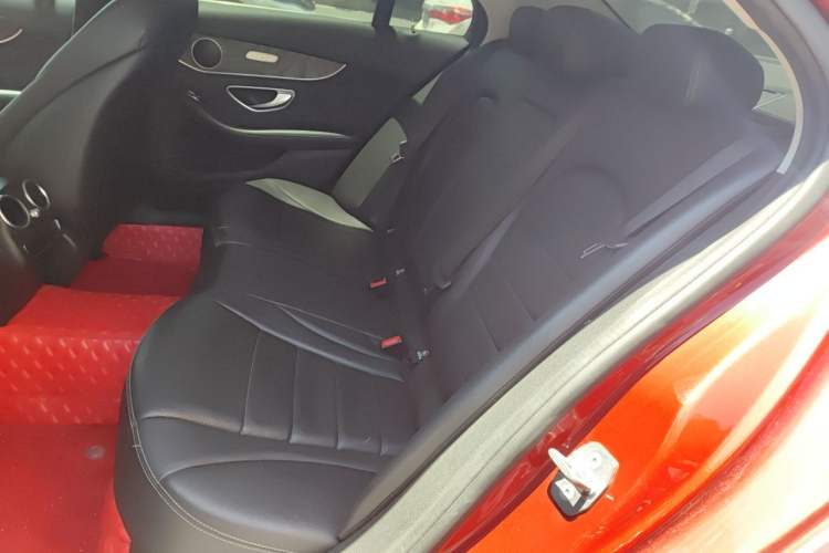 Used Mercedes-Benz C-Class 2019 C 180 L Fashion Edition Sport Version Left Rear Seat
