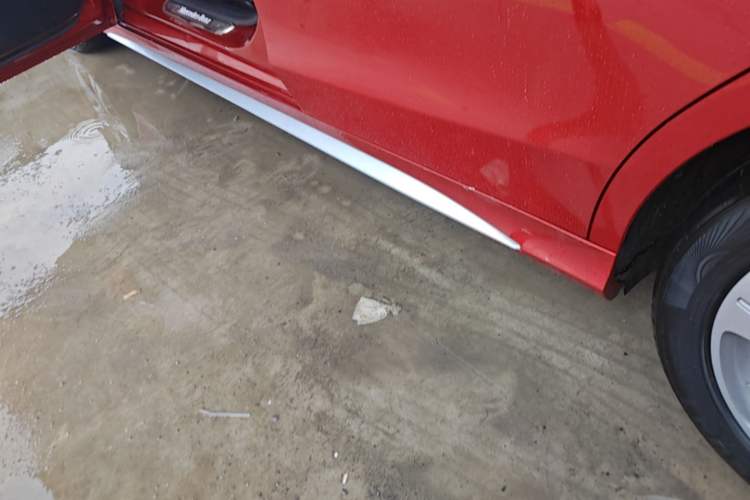 Used Mercedes-Benz C-Class 2019 C 260 L Sport Edition Left Side Sill