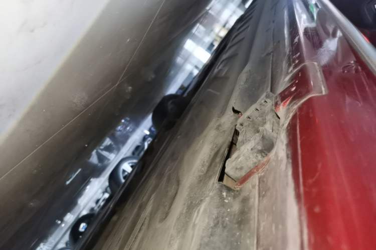 Used Mercedes-Benz C-Class 2019 C 180 L Fashion Edition Sport Version Left Side Sill