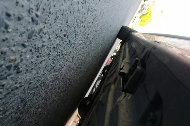 Used Mercedes-Benz C-Class 2019 C 260 L Sport Edition Left Side Sill