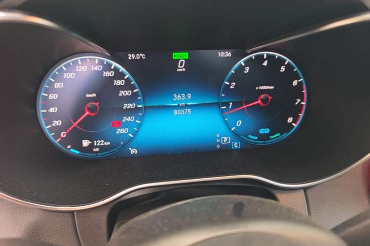 Used Mercedes-Benz C-Class 2019 C 260 Coupe Odometer Close Up