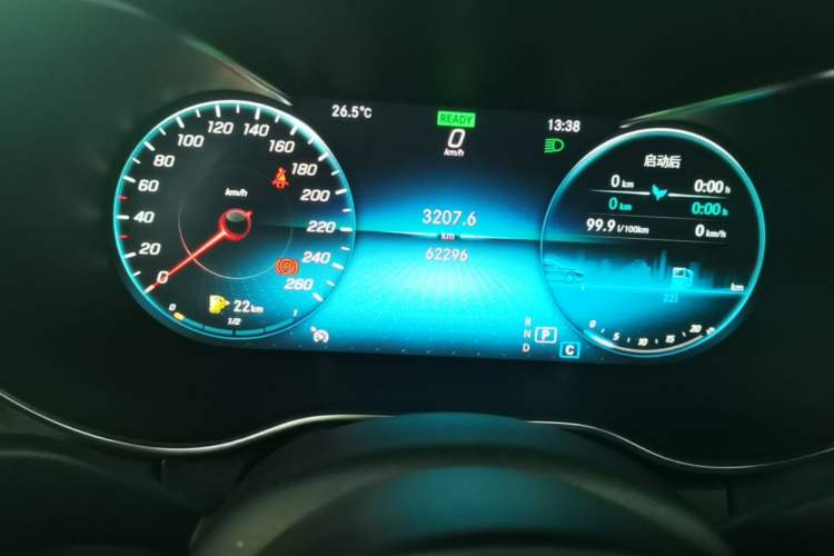 Used Mercedes-Benz C-Class 2019 Restyled C 260 L Sport Edition Odometer Close Up