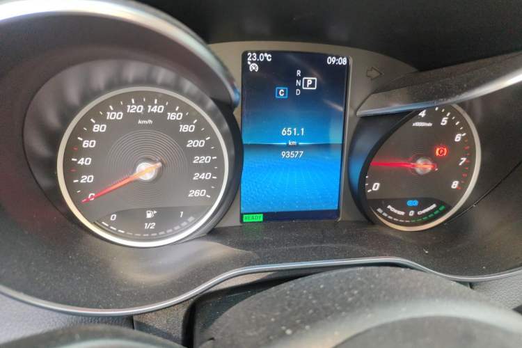 Used Mercedes-Benz C-Class 2019 C 260 Sport Edition Odometer Close Up