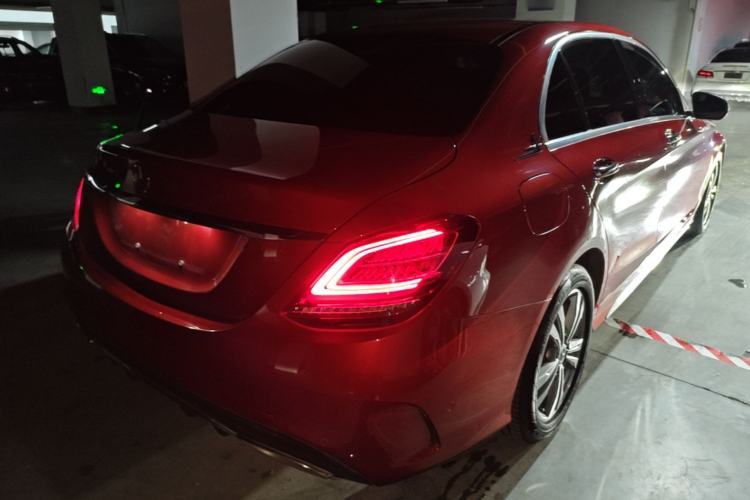 Used Mercedes-Benz C-Class 2019 C 180 L Fashion Edition Sport Version Rear Right 45 Deg