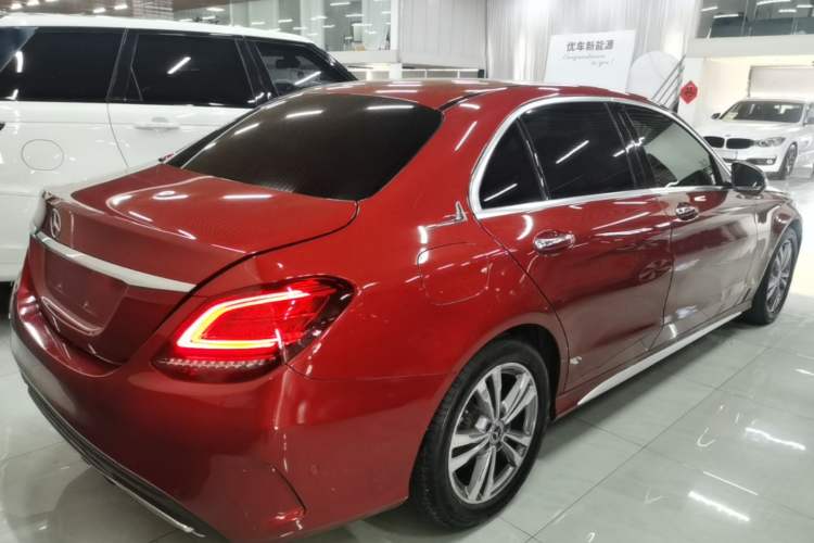 Used Mercedes-Benz C-Class 2019 C 180 L Fashion Edition Sport Version Rear Right 45 Deg