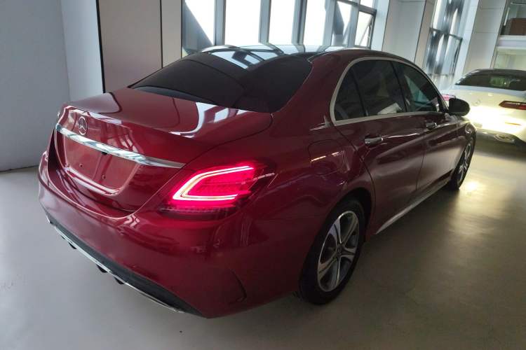 Used Mercedes-Benz C-Class 2019 C 260 L Sport Edition Rear Right 45 Deg
