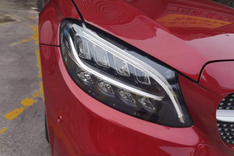 Used Mercedes-Benz C-Class 2019 C 180 L Fashion Edition Sport Version Right Front Headlight