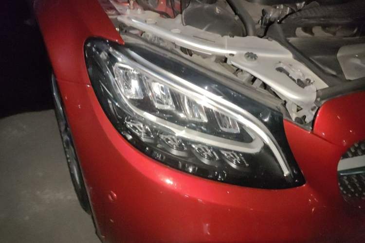Used Mercedes-Benz C-Class 2019 Restyled C 260 L Sport Edition Right Front Headlight