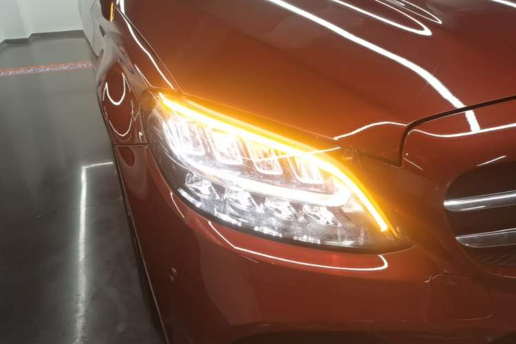 Used Mercedes-Benz C-Class 2019 C 260 Sport Edition Right Front Headlight