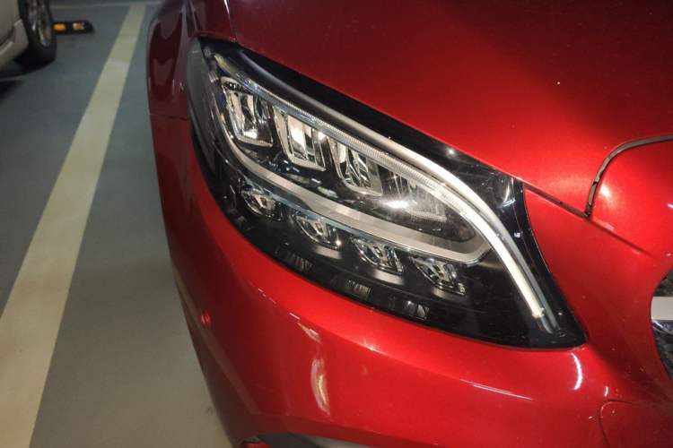 Used Mercedes-Benz C-Class 2019 C 180 L Fashion Edition Sport Version Right Front Headlight