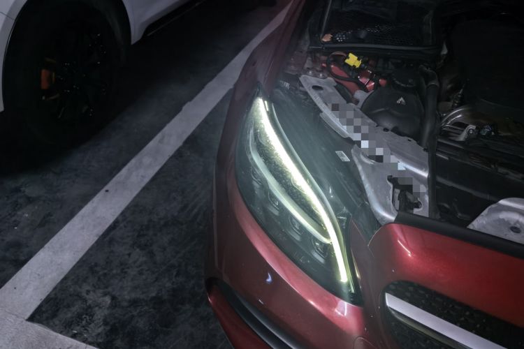 Used Mercedes-Benz C-Class 2019 Restyled C 260 L Sport Edition Right Front Headlight